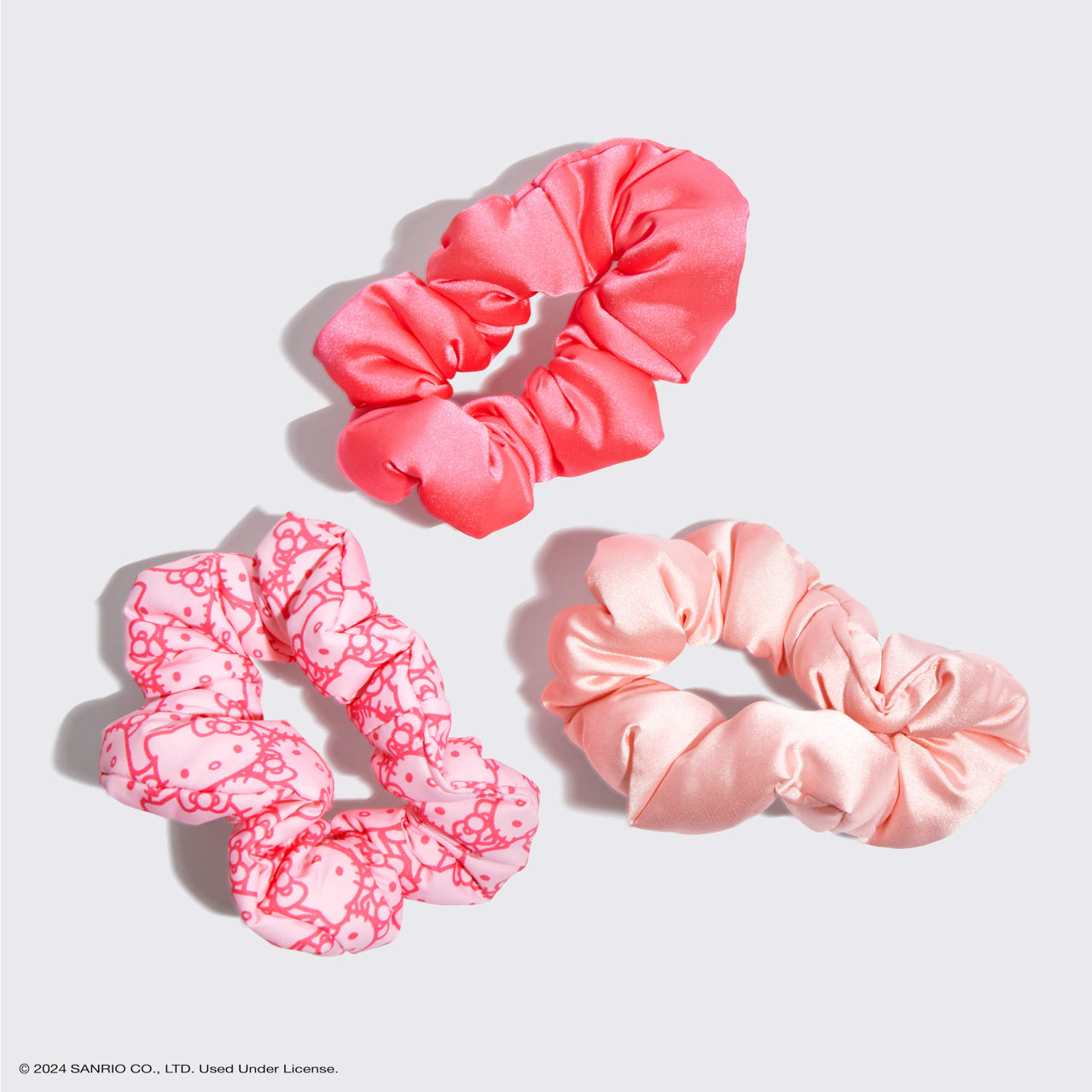 Hello Kitty x Kitsch Återvunnet tyg Puffy Scrunchies 3 st Set