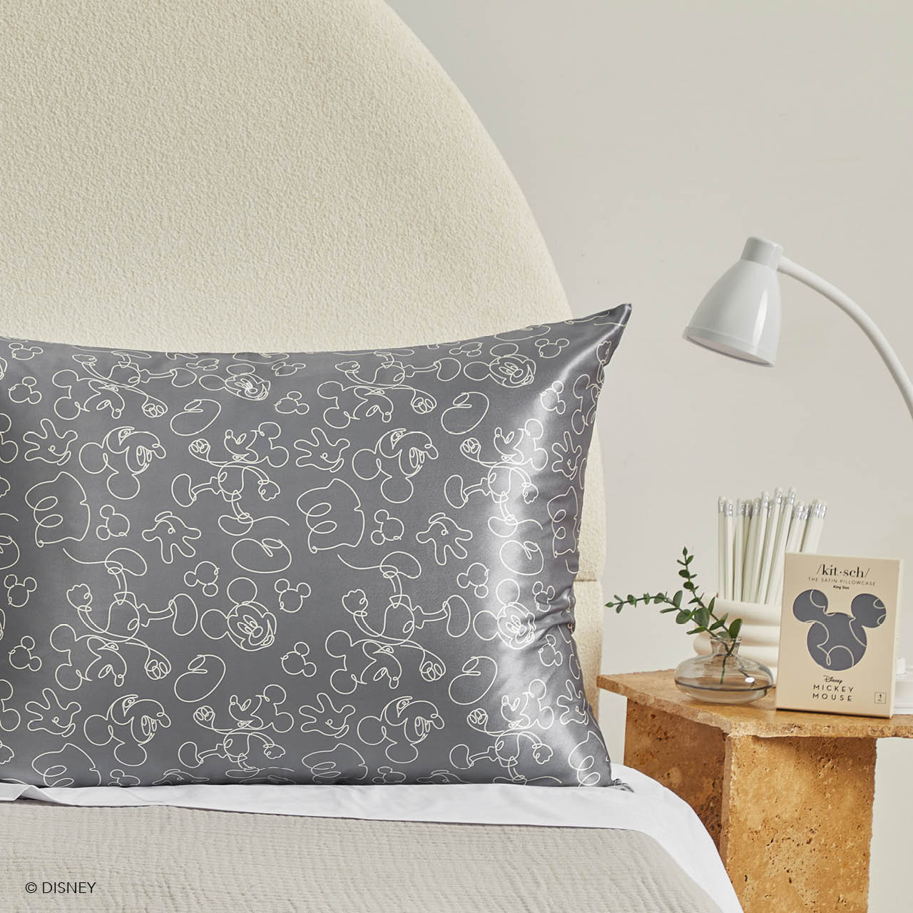 Kitsch & Musse och Mimmi Satin Kuddfodral King Musse Magi - Charcoal